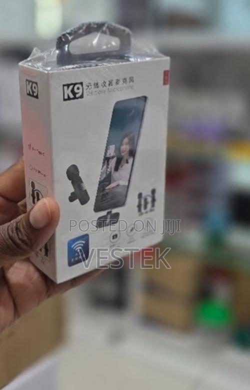 Dual Wireless Clip-on Microphone With Type-C Lightning - main view