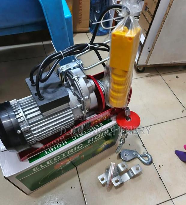 Compact 500kgs Electric Hoist