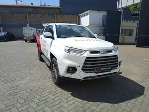 JMC Vigus 2024 White