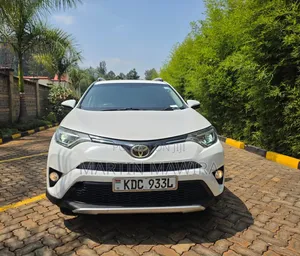Toyota RAV4 2014 White