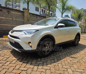 Toyota RAV4 2014 White