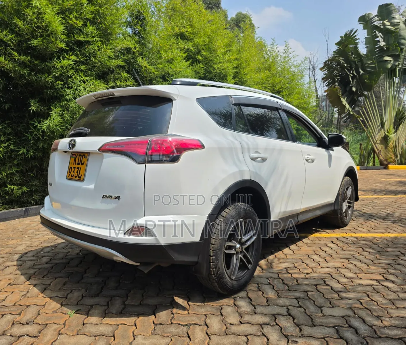 Toyota RAV4 2014 White