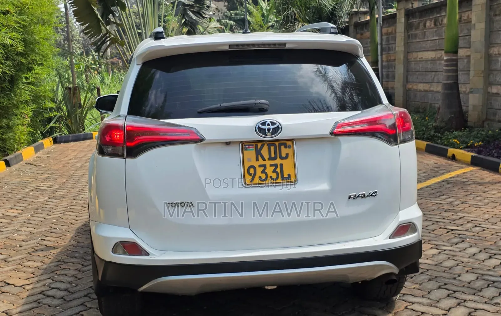 Toyota RAV4 2014 White