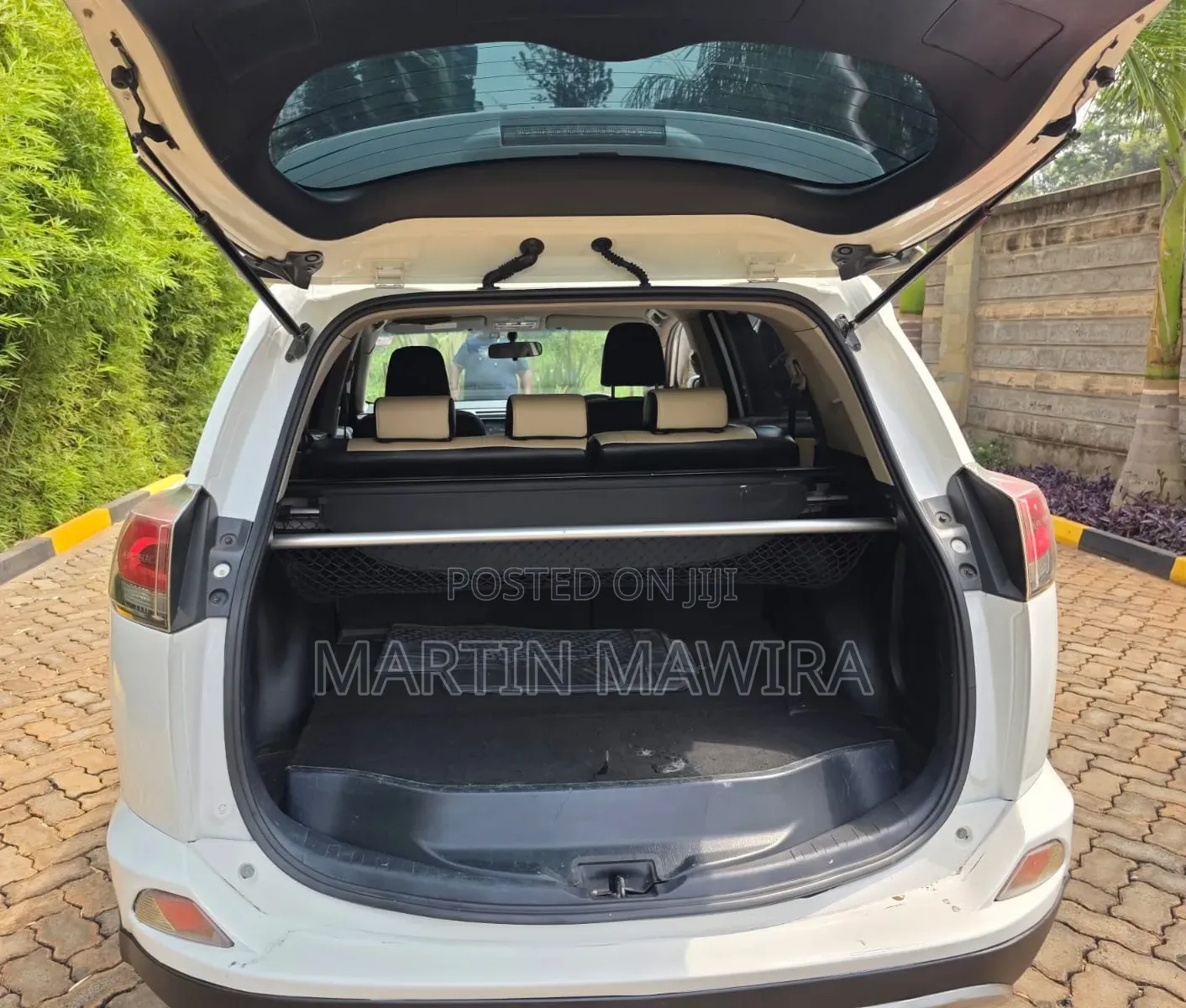 Toyota RAV4 2014 White