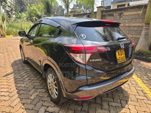 Honda Vezel 2018 Black