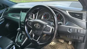 Toyota Harrier 2.0 2014 Black