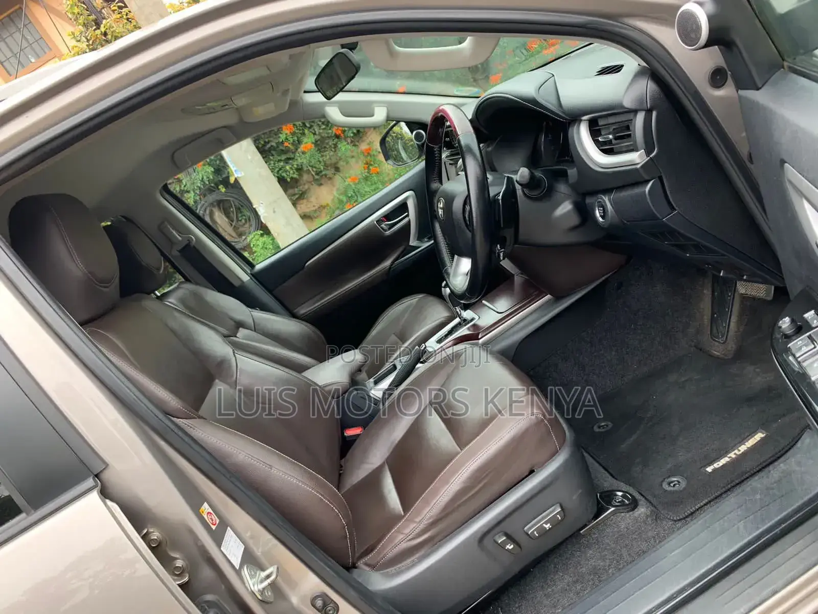 Toyota Fortuner 2017 Beige