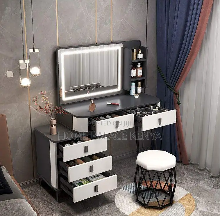 Dressing Table: Lumière Elegant LED Vanity Table With Mirror