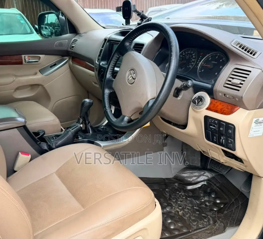 Toyota Land Cruiser Prado 2009 Black