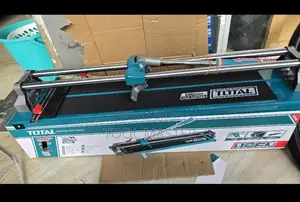 TOTAL 600mm Manual Tile Cutter