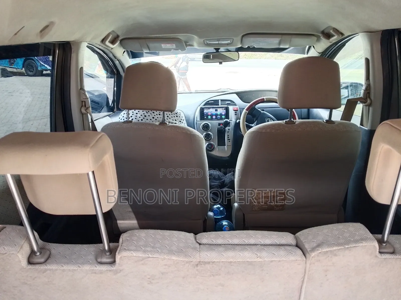 Toyota Ractis 2006 Gray