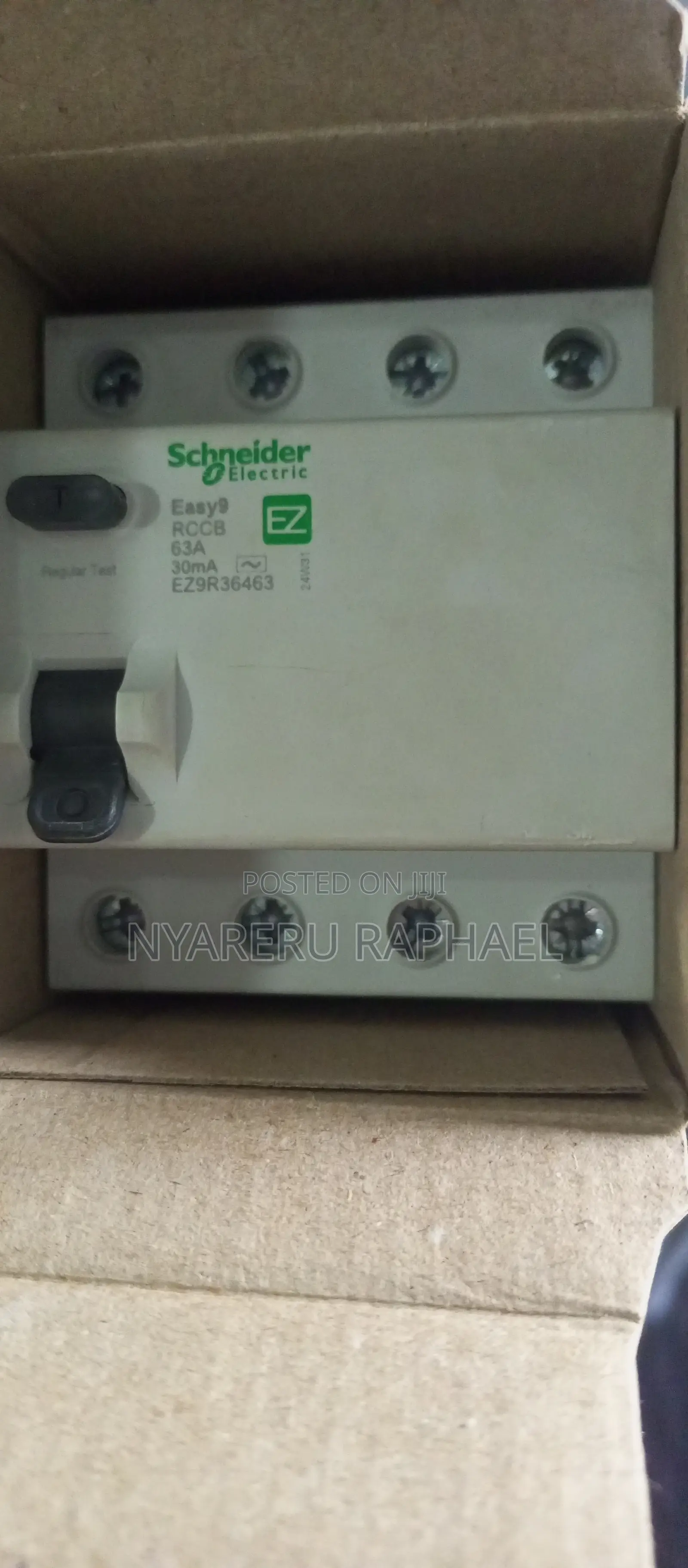 RCCB Schneider