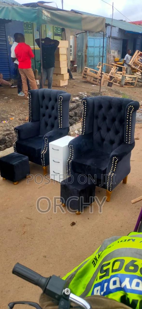 2 King Chairs/ Queen Chair/ Arm Chairs - main view
