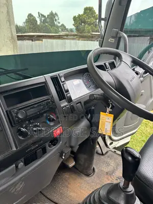 Isuzu FRR 2024