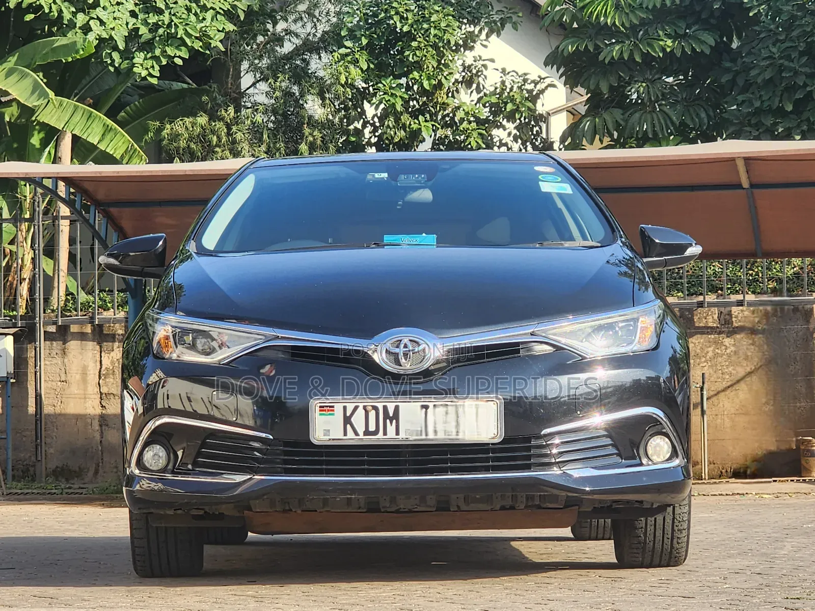 Toyota Auris 2016 Black