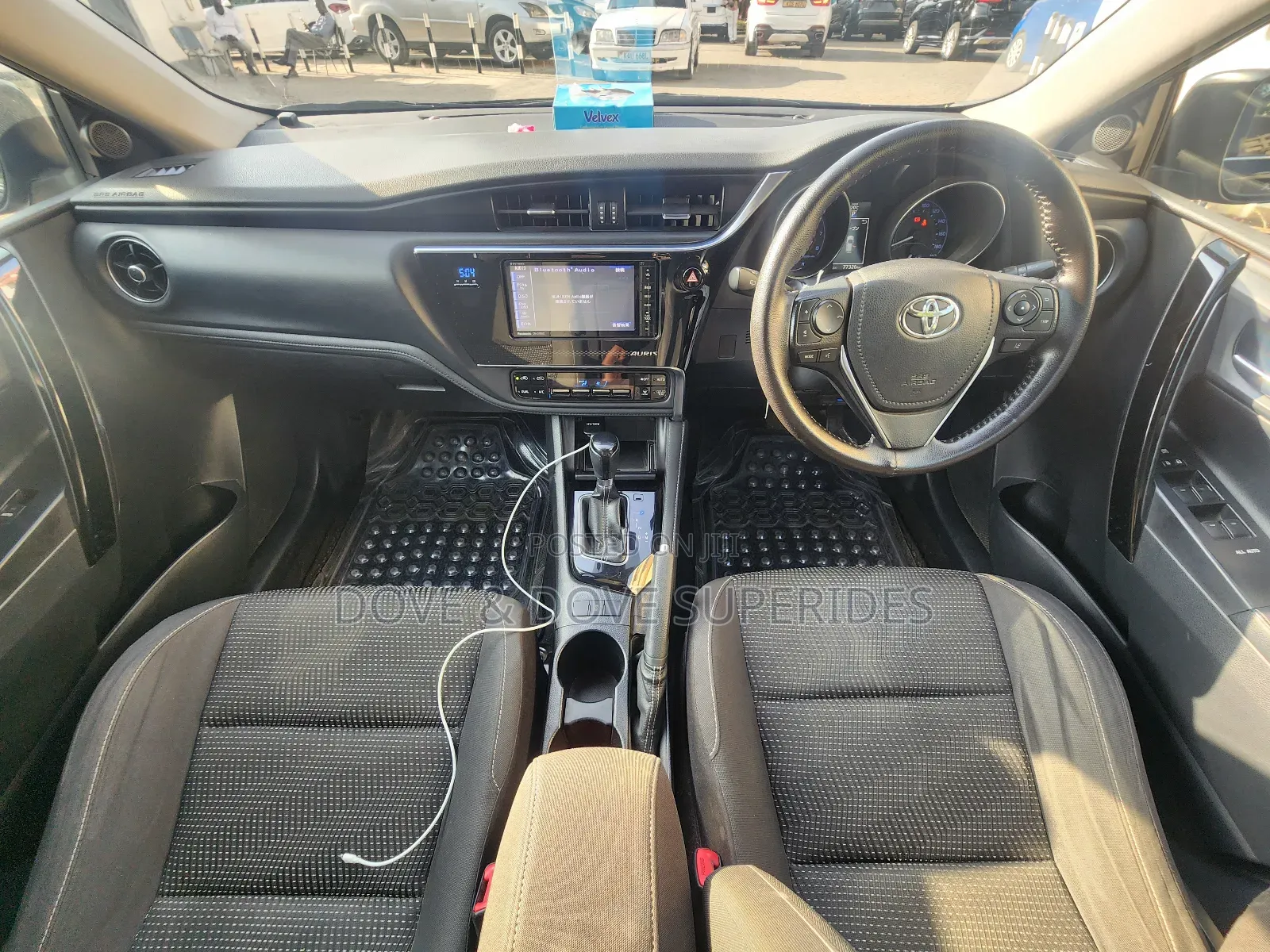 Toyota Auris 2016 Black