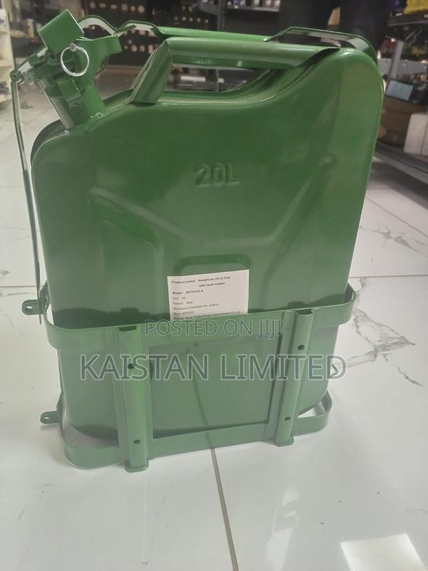 Water Storage Can/ Fuel Jerrycan - main view