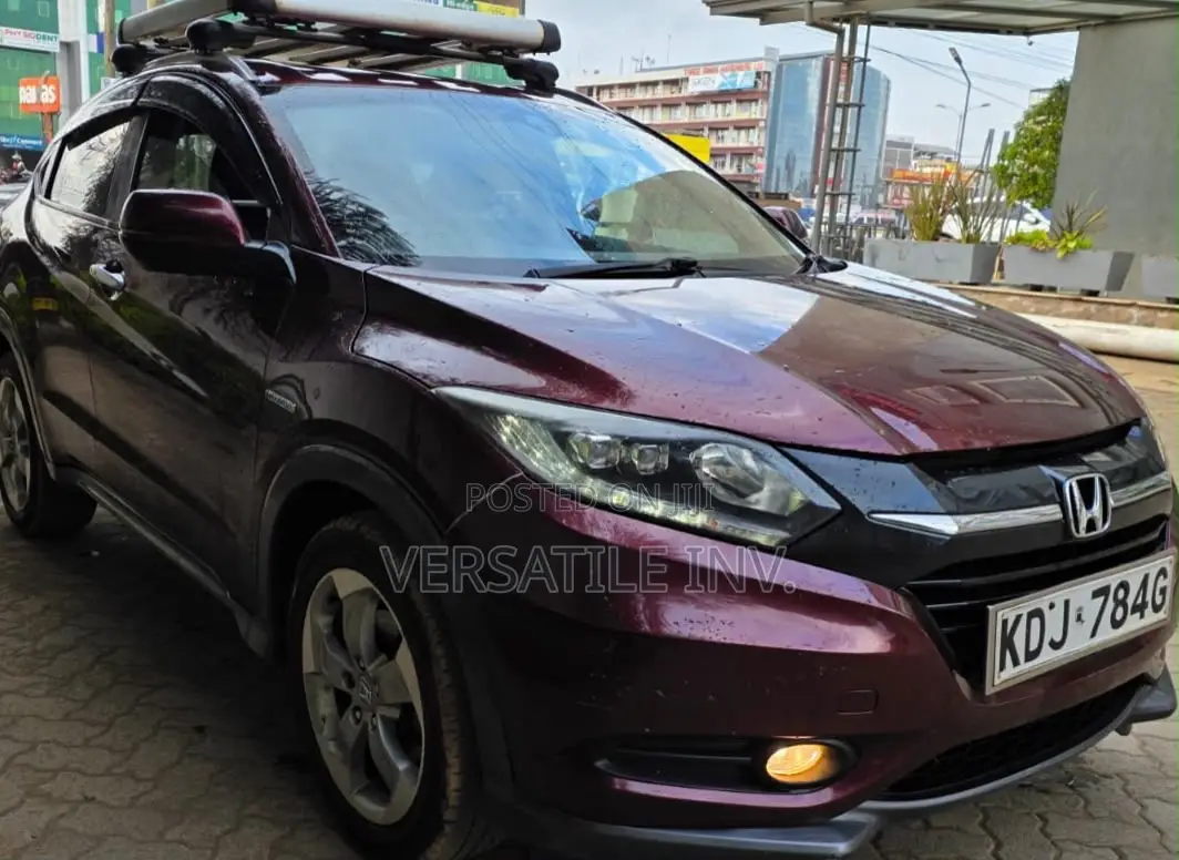 Honda Vezel 2014 Maroon