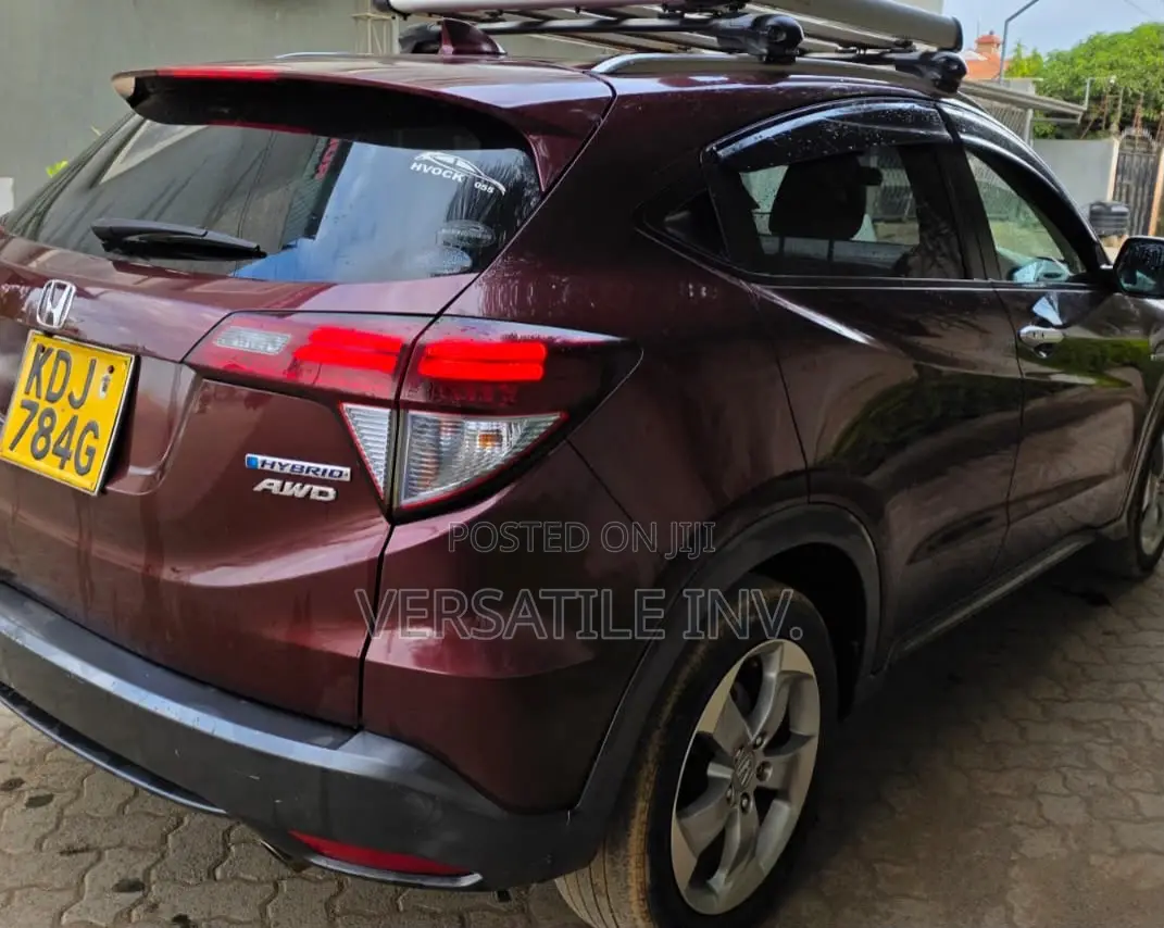 Honda Vezel 2014 Maroon