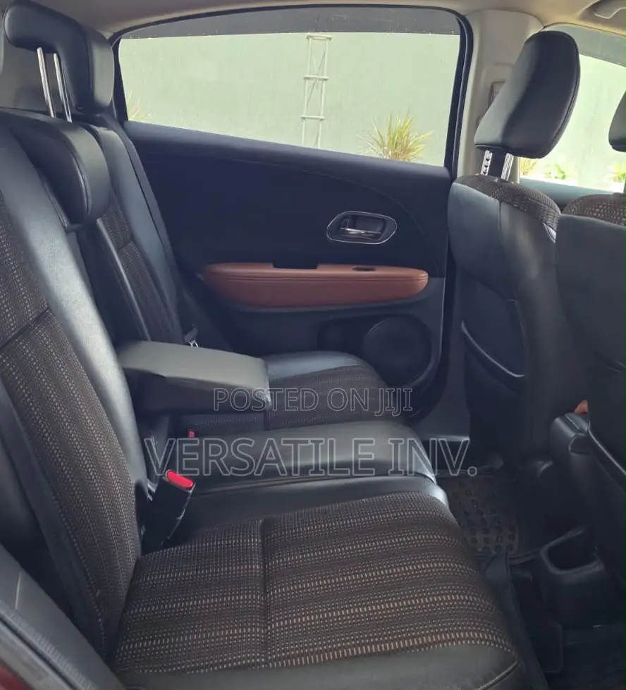 Honda Vezel 2014 Maroon