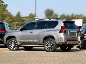 Toyota Land Cruiser Prado 2.8 2017 Brown
