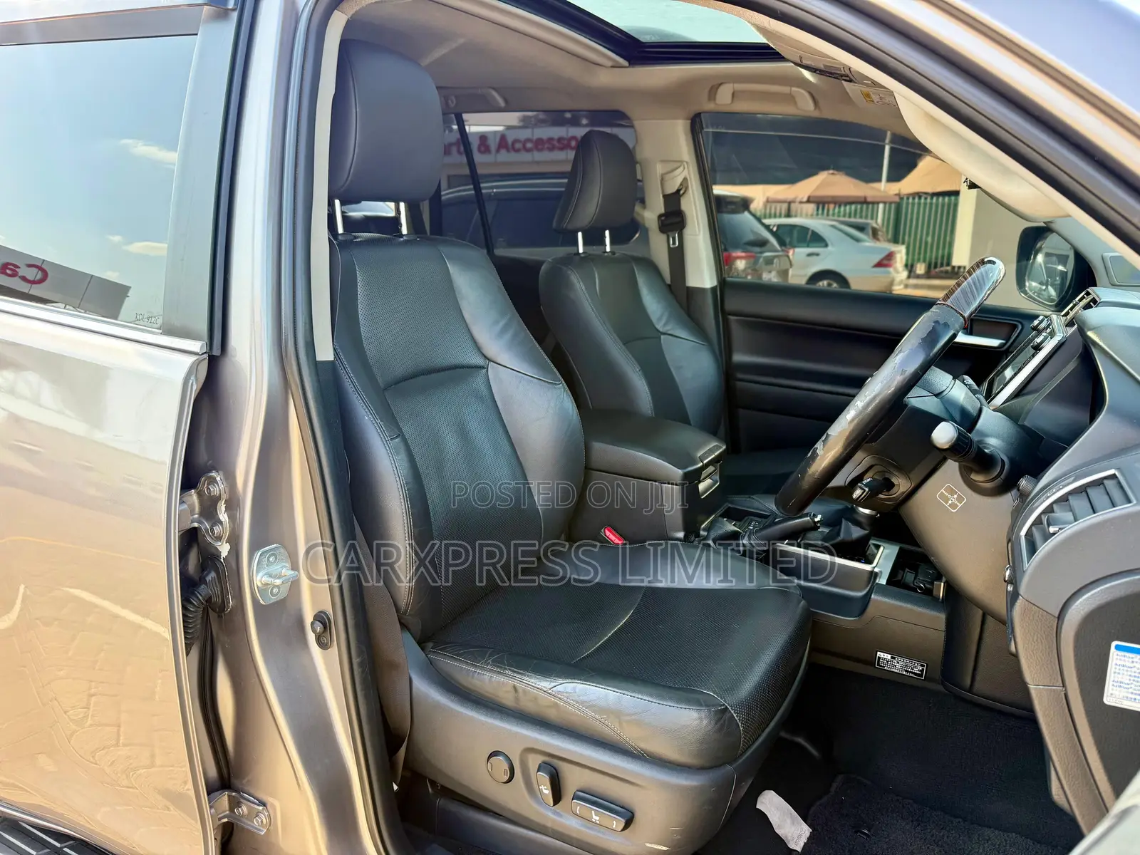 Toyota Land Cruiser Prado 2.8 2017 Brown