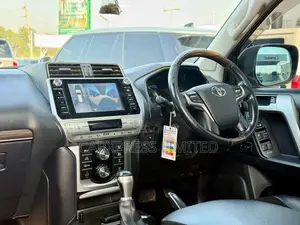 Toyota Land Cruiser Prado 2.8 2017 Brown