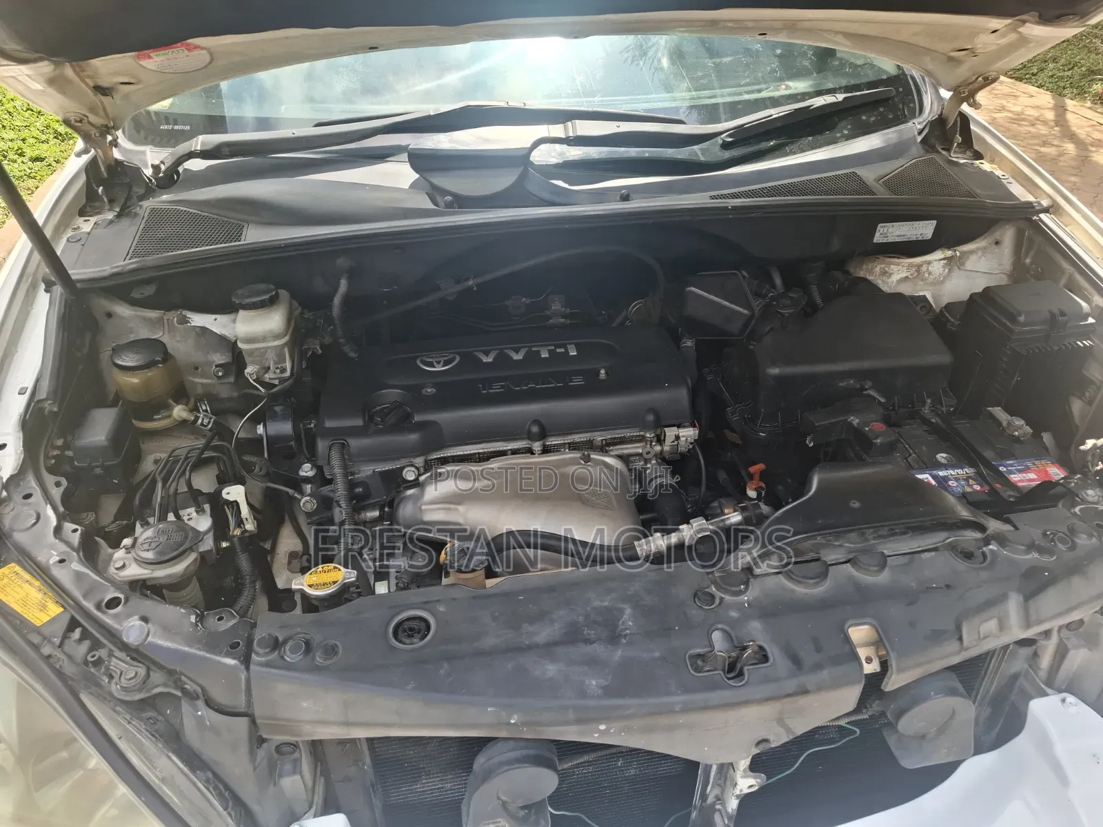 Toyota Harrier 2004 White