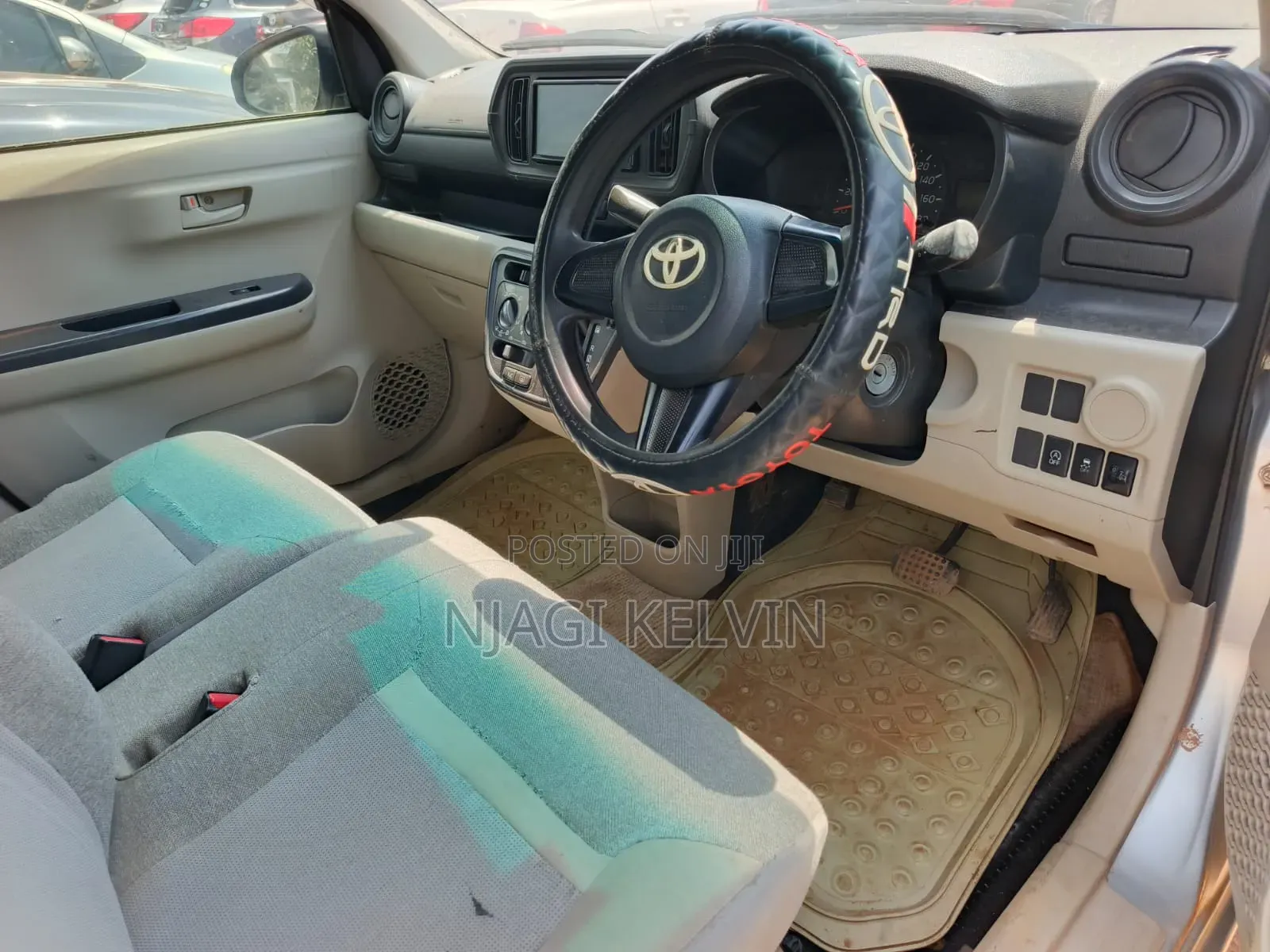 Toyota Passo 2016 Silver