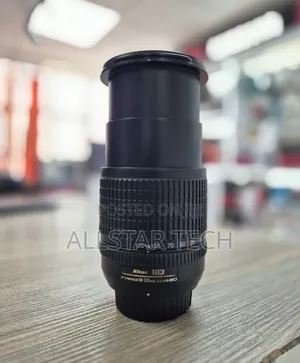 Nikon 18-135mm F/3.5-5.6 Ed-if Af-S Dx Lens