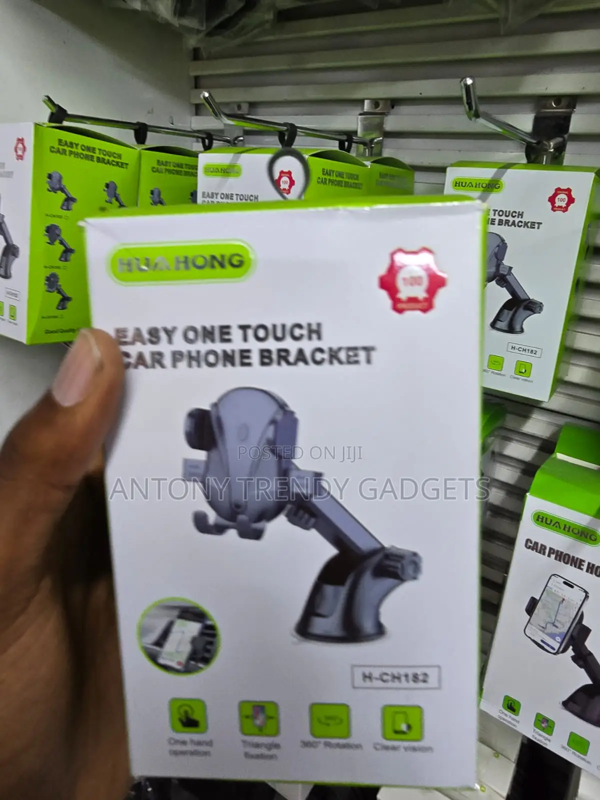 HUA HONG Dashboard Windshield Car Phone Bracket Universal