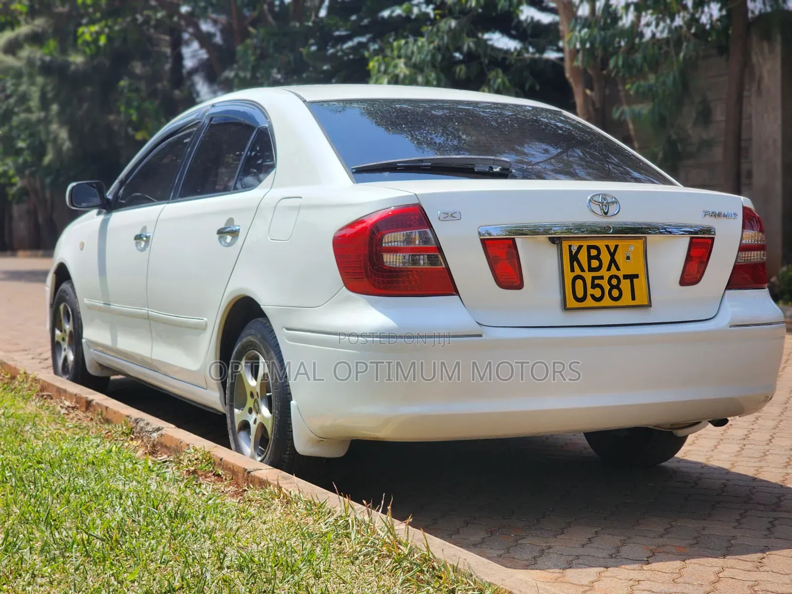 Toyota Premio 2008 White