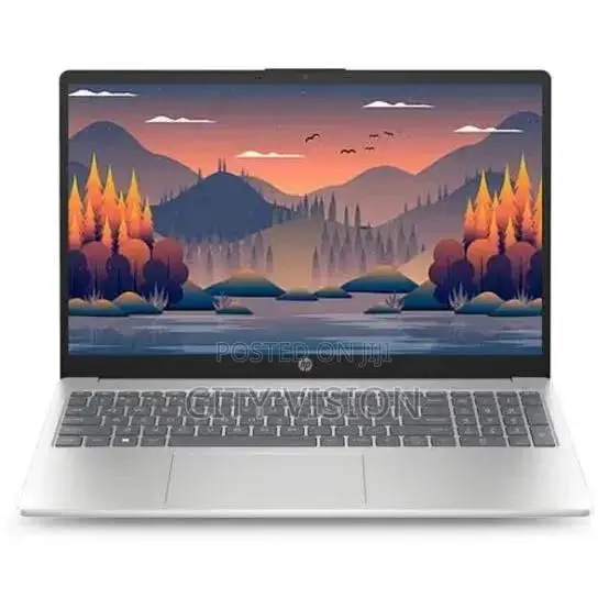 New Laptop HP 8GB Intel Core 5 SSD 512GB