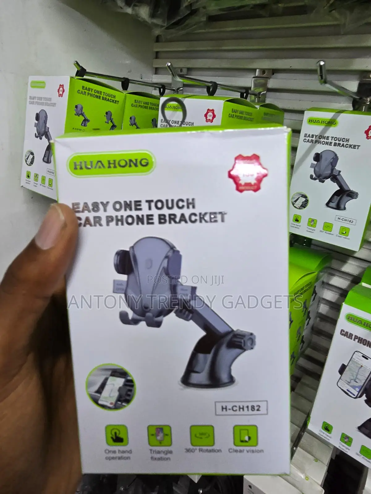 Universal Car Phone Mount HUA HONG One-Hand Operation Holder