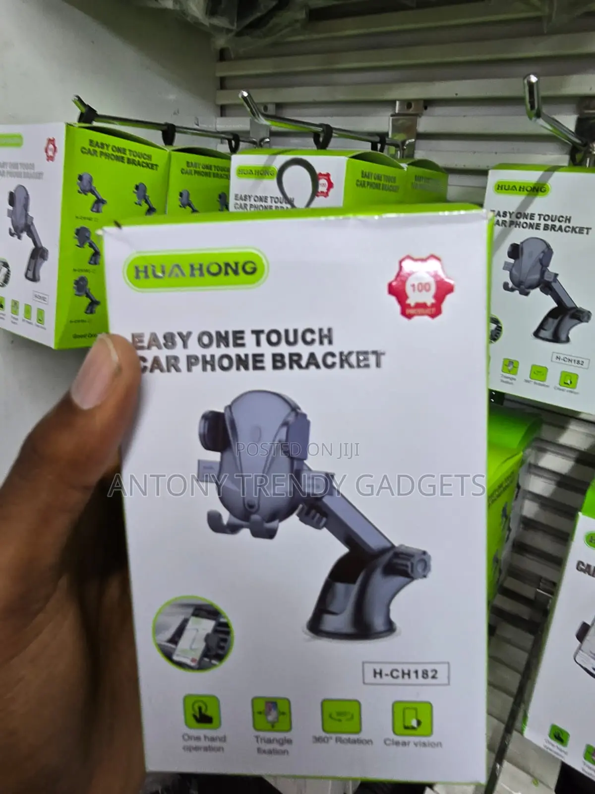Universal Car Phone Mount HUA HONG One-Hand Operation Holder