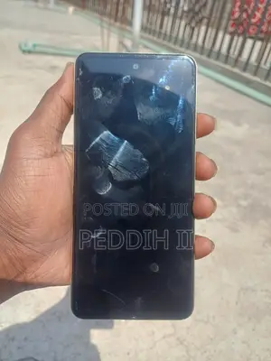 Infinix Smart 8 64 GB Gold