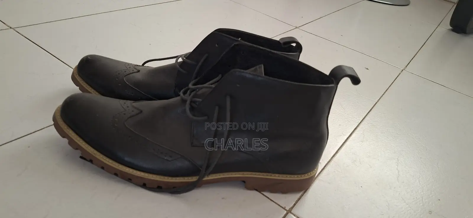 OriginalNew Timberland Shoe,Size 45 Selling Because Its a Bigger Size.