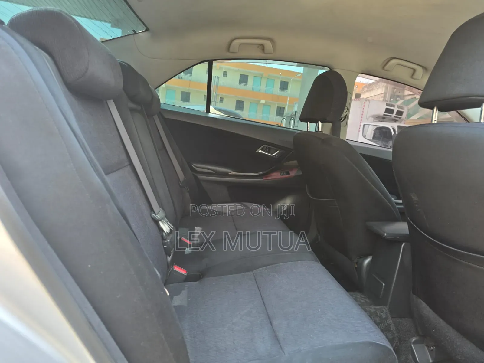 Toyota Allion 2010 Silver