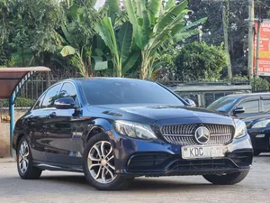 Mercedes-Benz C200 2019 Blue