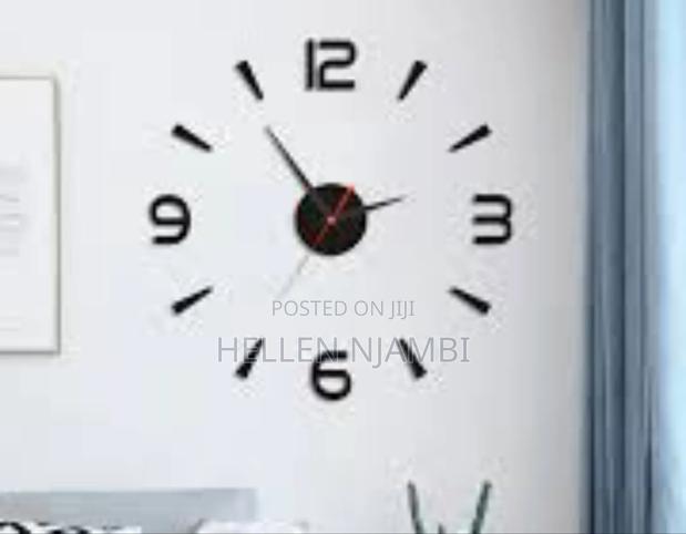 Modern Stylish DIY Acrylic Wall Clock - main view