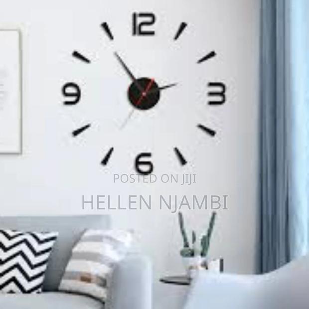 Modern Stylish DIY Acrylic Wall Clock - thumbnail 2