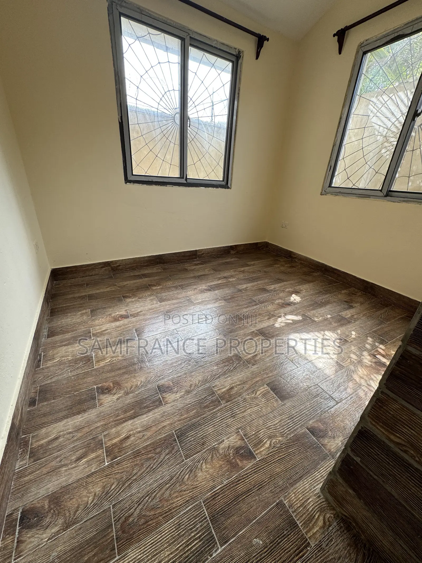 4bdrm Bungalow in Utange for sale