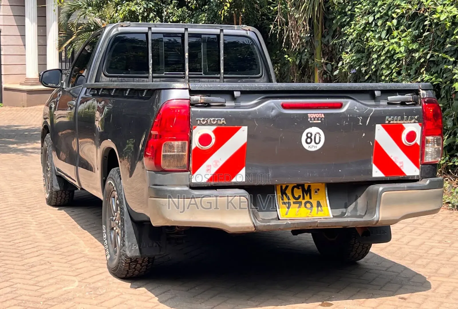 Toyota Hilux 2017 Gray