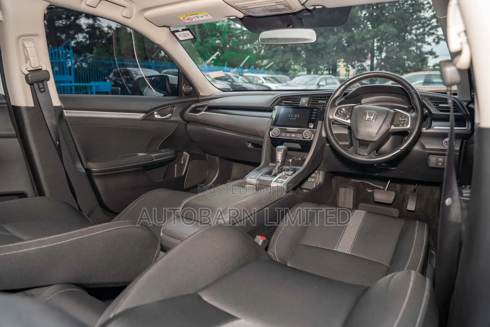 Honda Civic 2019 White