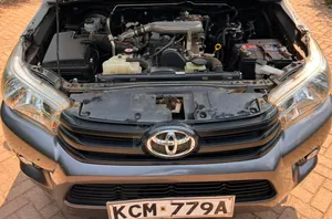 Toyota Hilux 2013