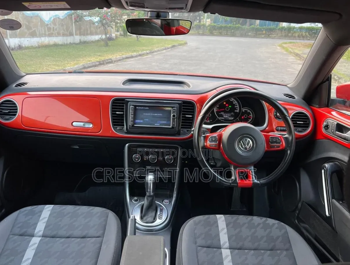 Volkswagen Beetle 2019 Red