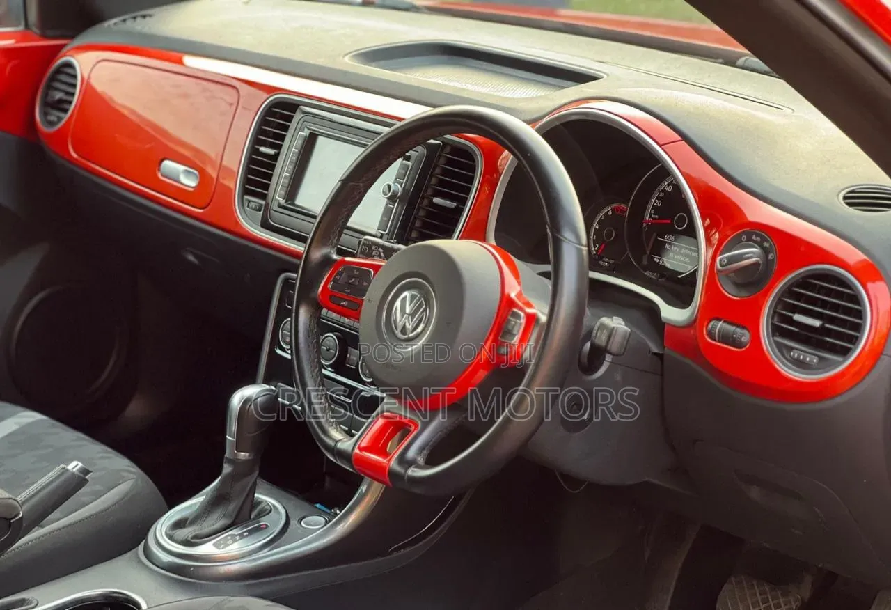 Volkswagen Beetle 2019 Red
