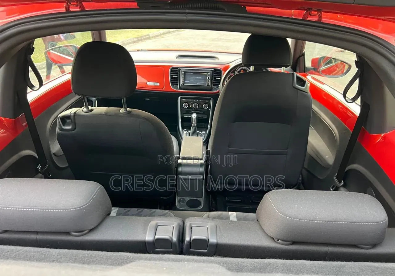 Volkswagen Beetle 2019 Red