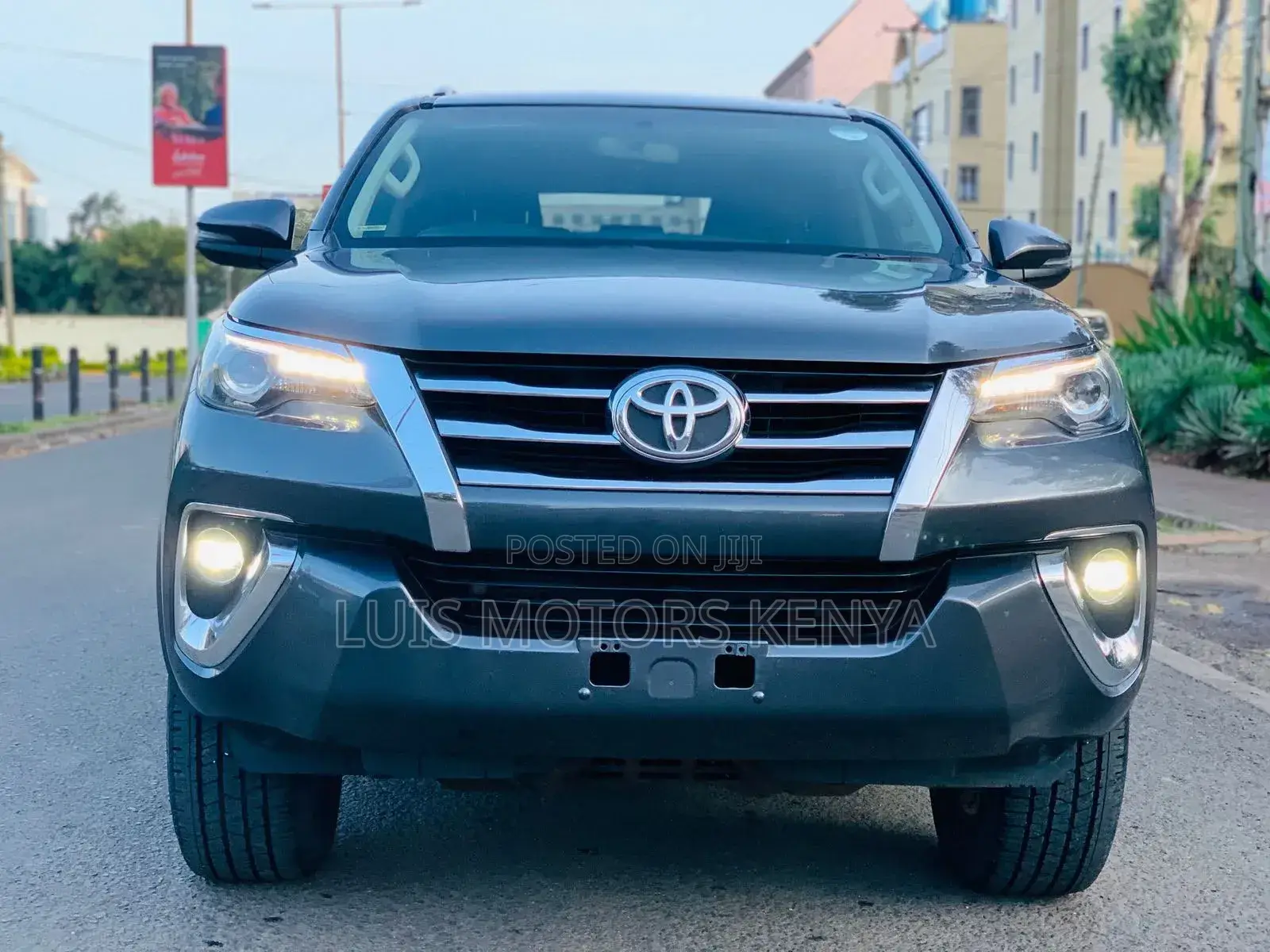 Toyota Fortuner 2019 Gray