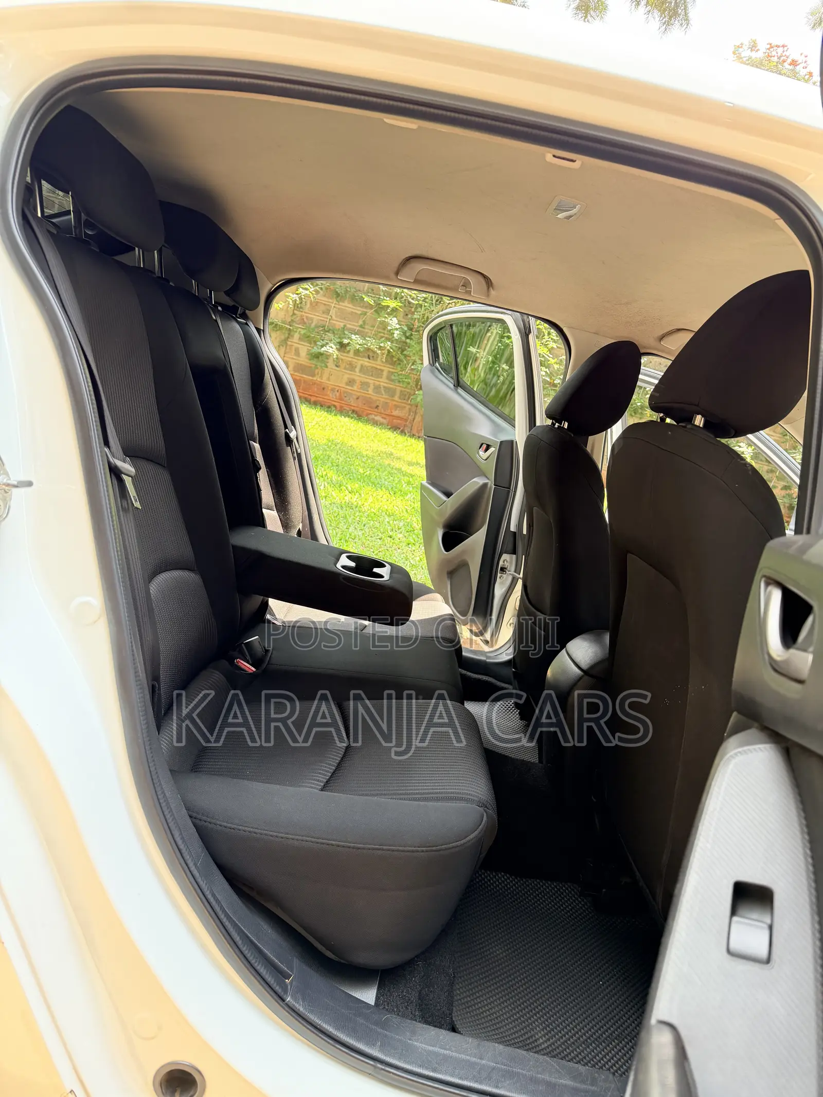 Mazda Axela 2015 White